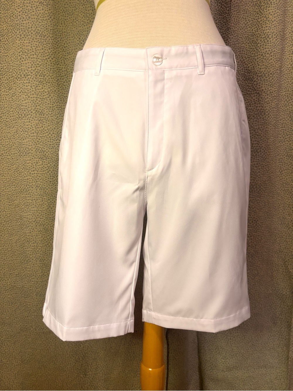 Ping White Men's Flat-Front Golf Shorts